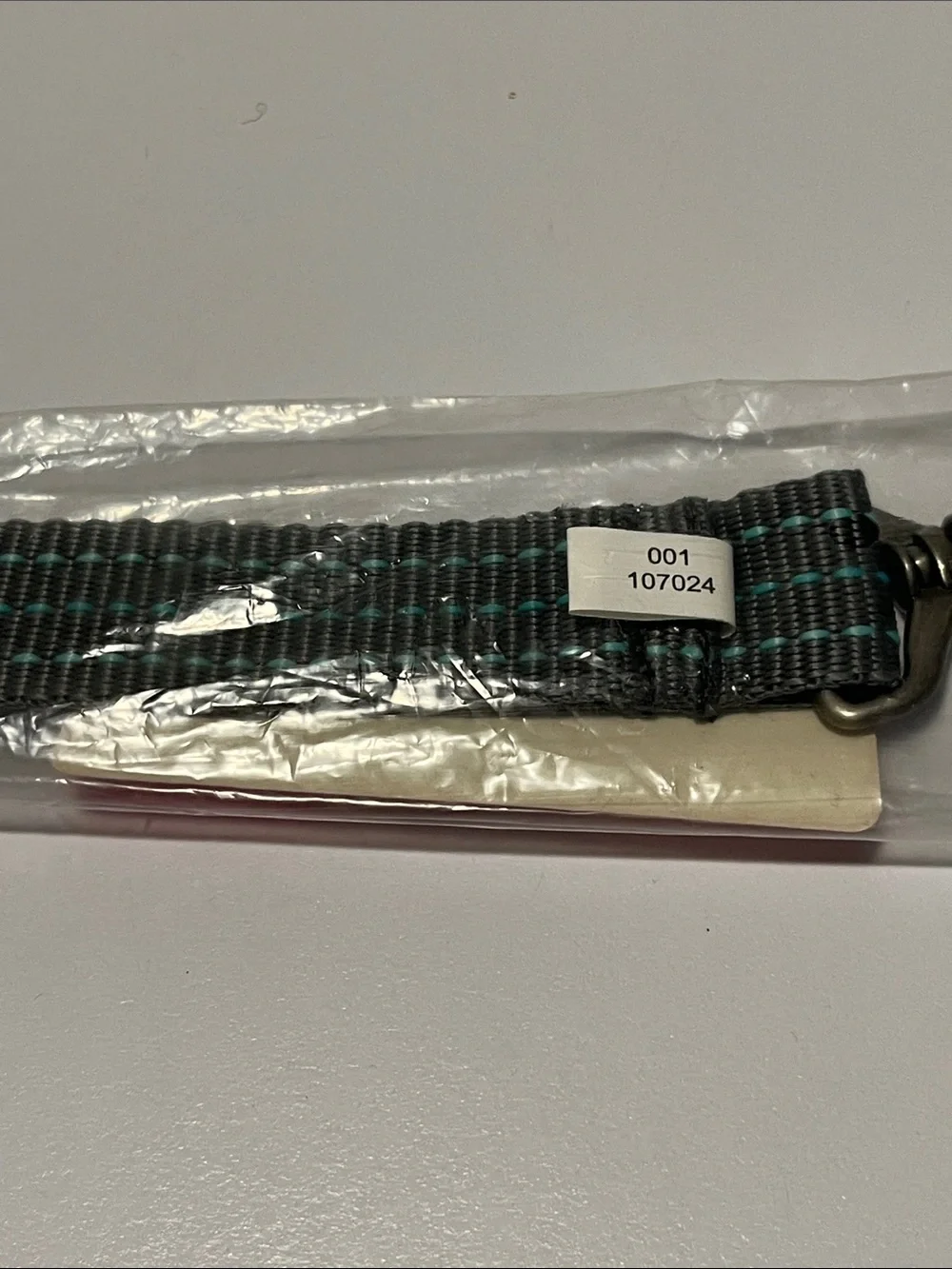 NEW thirty-one Gray Braided Hang-It-Up Key Fob Wristlet